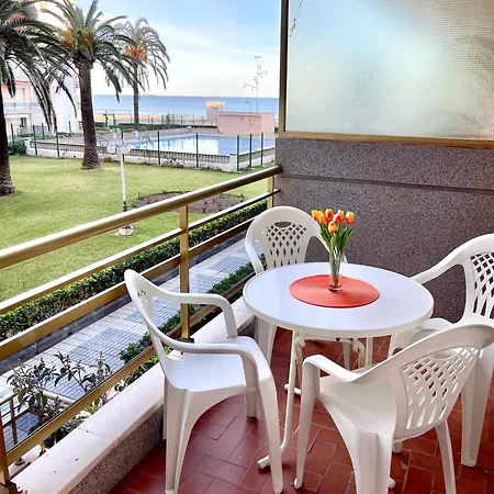 Pineda Y Vistas Playa Apartment *