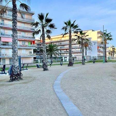 Apartment Pineda Y Vistas Playa *